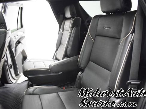 Used 2022 Cadillac Escalade Sport image 27