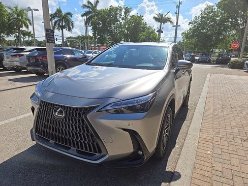Certified 2025 Lexus NX 250 FWD w/ Premium Package image 3