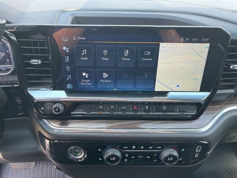 Certified 2024 Chevrolet Silverado 1500 LT w/ Z71 Off-Road Package image 24