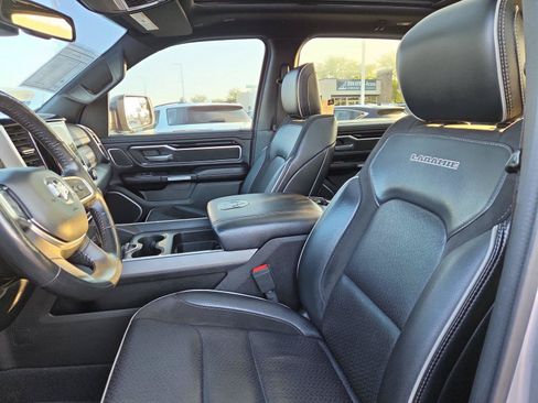 Used 2020 RAM 1500 Laramie AWD/4WD image 20