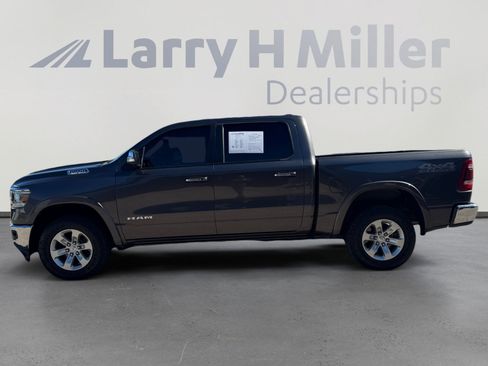 Used 2021 RAM 1500 Laramie w/ Off Road Group AWD/4WD image 2
