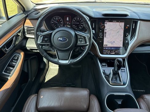 Used 2020 Subaru Outback Touring w/ Popular Package #2 image 16