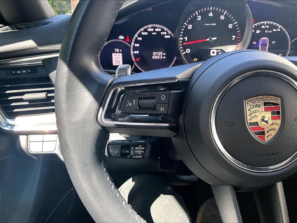 Certified 2023 Porsche Panamera 4 Platinum Edition AWD/4WD image 23