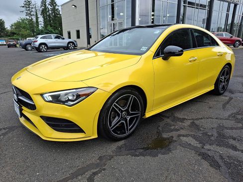 Used 2023 Mercedes-Benz CLA 250 4MATIC image 3