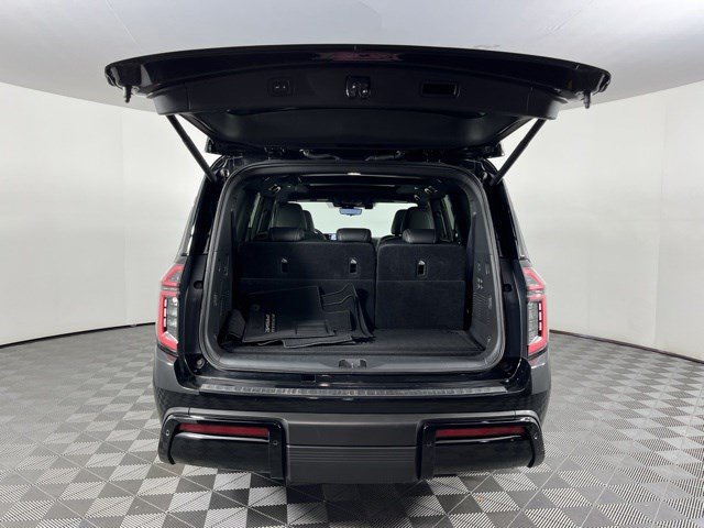 Used 2026 Nissan Armada PRO-4X AWD/4WD image 46