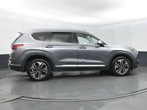 Used 2019 Hyundai Santa Fe AWD image 4