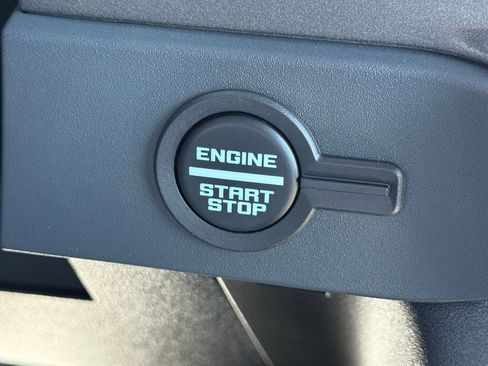 New 2025 Ford Bronco 4-Door w/ Sasquatch Package image 31