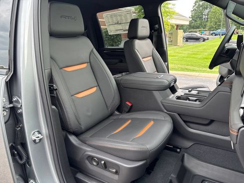 New 2026 GMC Sierra 2500 AT4 w/ AT4 Premium Plus Package AWD/4WD image 54