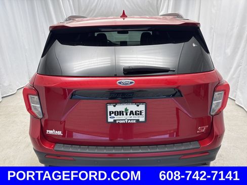 Used 2020 Ford Explorer ST w/ Premium Technology Package AWD/4WD image 3