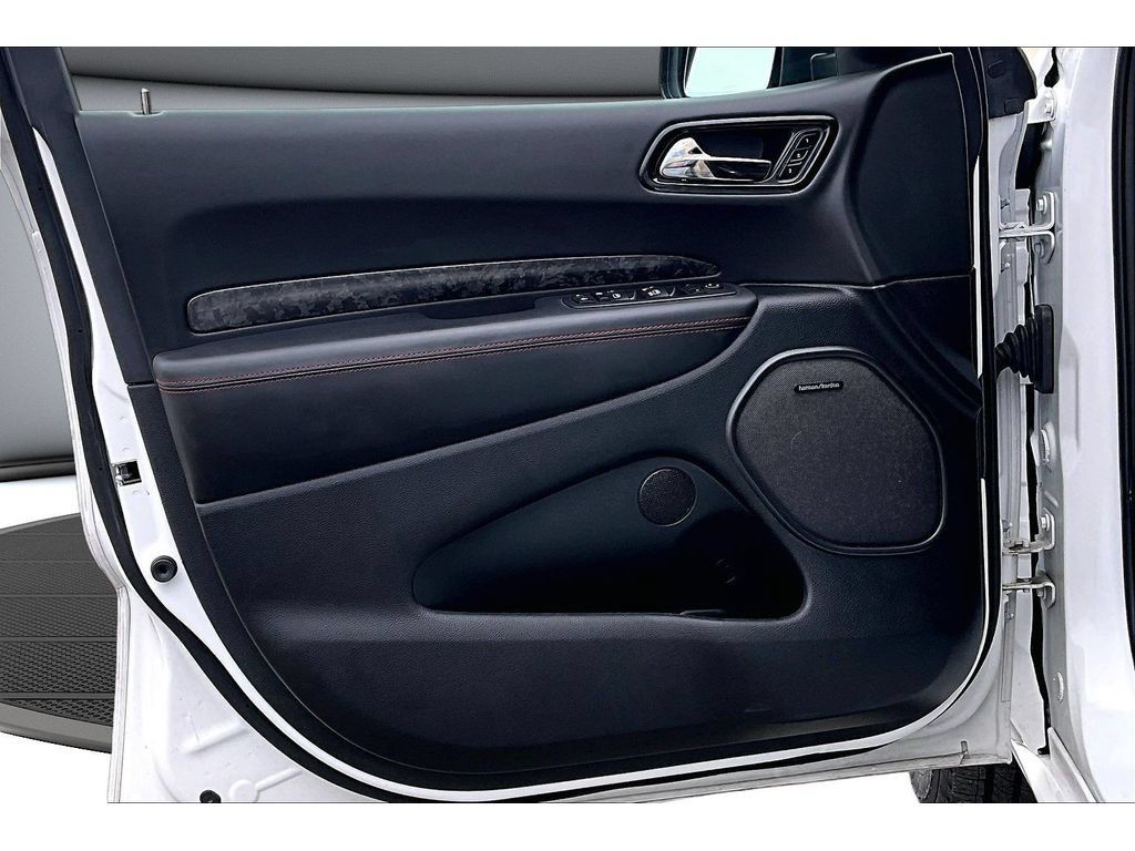 Certified 2025 Dodge Durango R/T AWD/4WD image 32