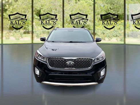Used 2017 Kia Sorento SX AWD/4WD image 2