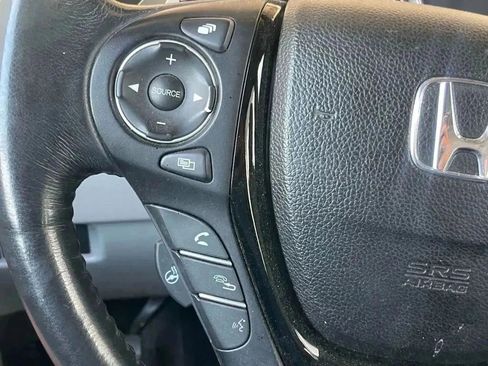 Used 2017 Honda Pilot Elite image 17