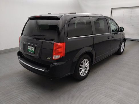 Used 2019 Dodge Grand Caravan SXT FWD image 9