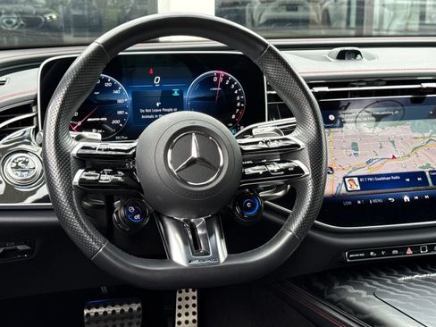 Used 2025 Mercedes-Benz E 53 AMG e 4MATIC Sedan image 38
