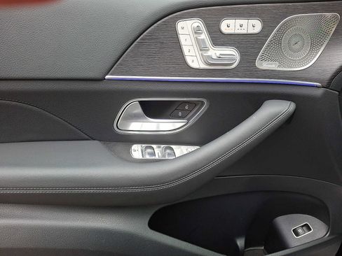 Used 2026 Mercedes-Benz GLE 450 4MATIC image 9