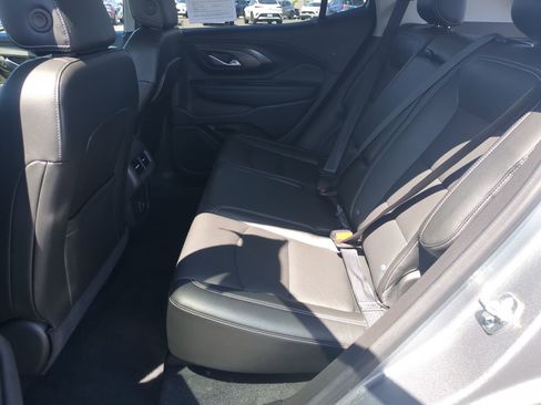 Certified 2024 GMC Terrain SLT AWD/4WD image 23