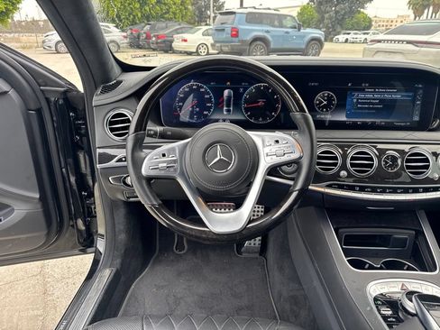Used 2020 Mercedes-Benz S 560 Sedan image 16