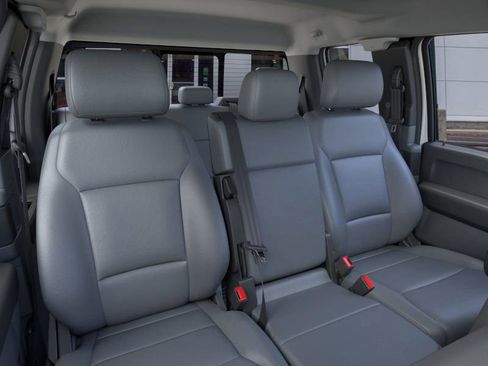 New 2026 Ford F550 4x4 Supercab Super Duty image 11