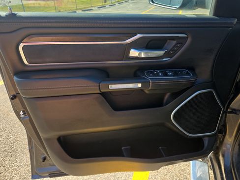 Used 2022 RAM 1500 Laramie image 6