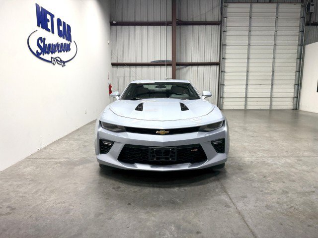 Used 2017 Chevrolet Camaro SS RWD image 6