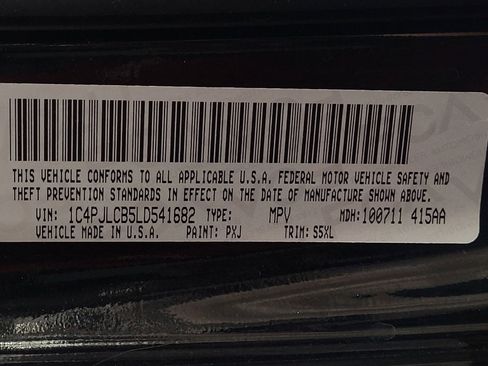 Used 2020 Jeep Cherokee Latitude FWD image 33