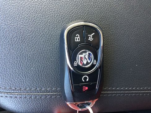 Used 2023 Buick Encore GX Essence w/ Experience Buick Package image 24