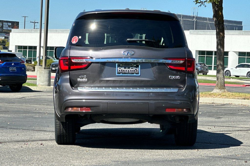Used 2022 INFINITI QX80 Luxe w/ Cargo Package AWD/4WD image 8