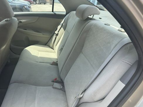 Used 2009 Toyota Corolla LE FWD image 11