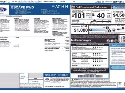 New 2025 Ford Escape SE