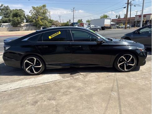 Used 2021 Honda Accord Sport image 7