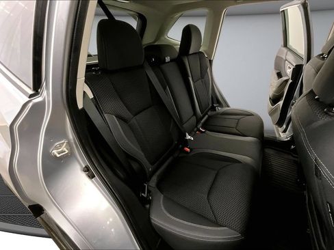 Used 2019 Subaru Forester Premium AWD/4WD image 22