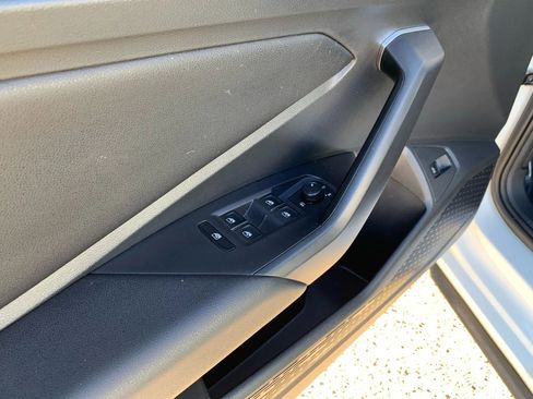 Used 2019 Volkswagen Jetta GLI image 15