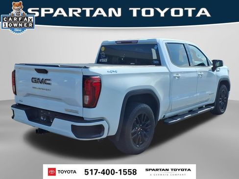 Used 2021 GMC Sierra 1500 Elevation w/ LPO, Elevation Black Package AWD/4WD image 7