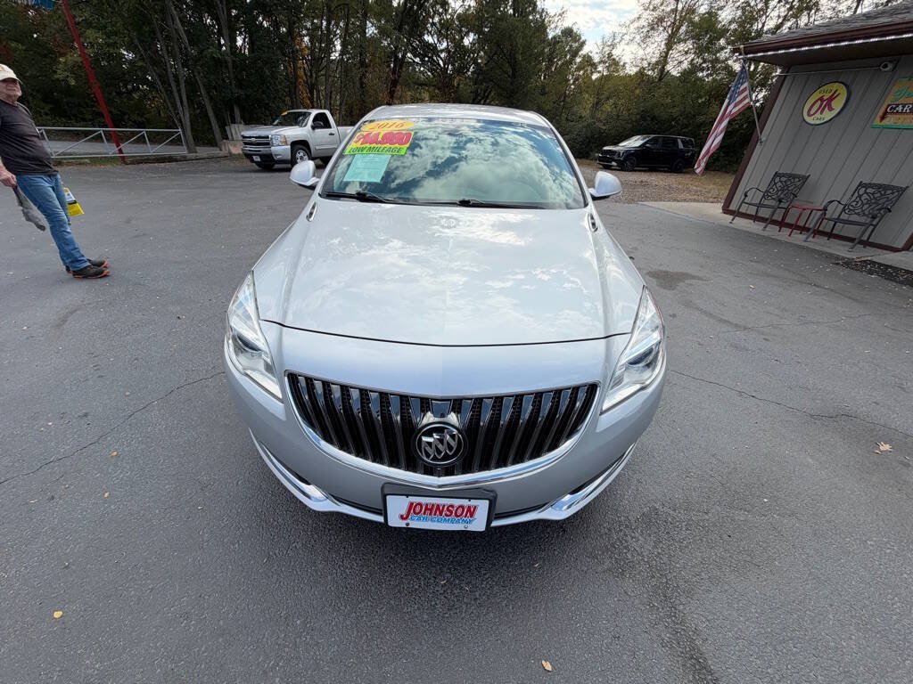 Used 2016 Buick Regal FWD image 4