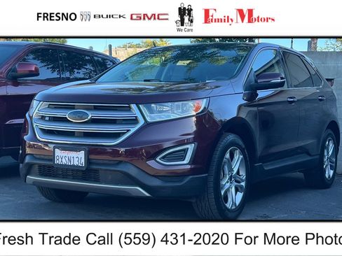 Used 2018 Ford Edge Titanium FWD image 3
