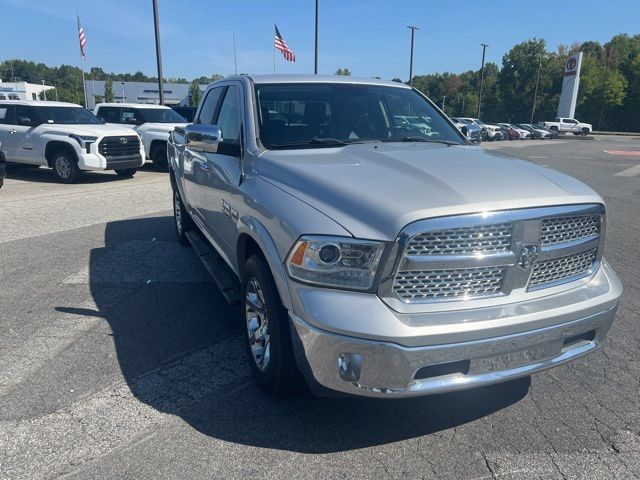 Used 2017 RAM 1500 Laramie AWD/4WD image 1
