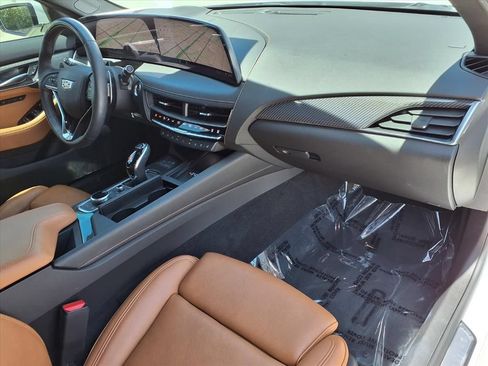 Certified 2025 Cadillac CT5 Sport w/ Platinum Package RWD image 8