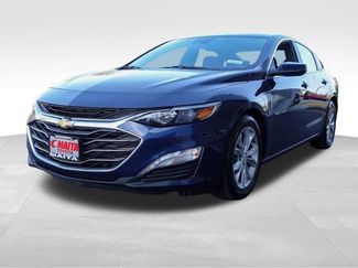Used 2021 Chevrolet Malibu LT video 3