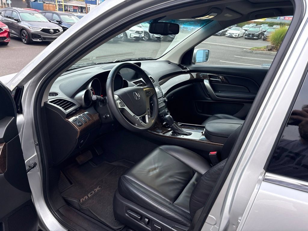Used 2013 Acura MDX w/ Technology Package AWD/4WD image 13