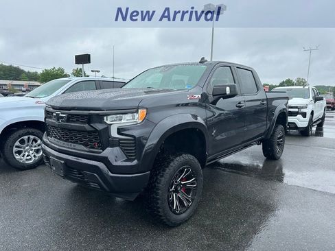 Used 2022 Chevrolet Silverado 1500 RST AWD/4WD image 1