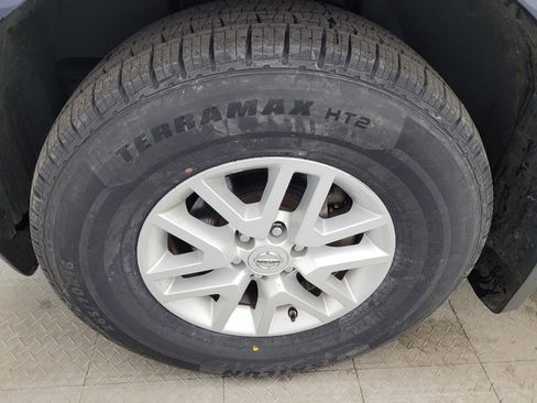 Used 2018 Nissan Frontier SV image 31