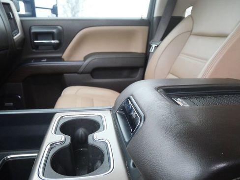 Used 2018 GMC Sierra 2500 Denali w/ Duramax Plus Package image 23