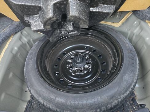 Used 2014 Honda Accord EX-L image 42