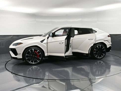 Used 2024 Lamborghini Urus S image 42