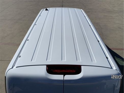 Used 2023 Ford Transit Connect XL image 8