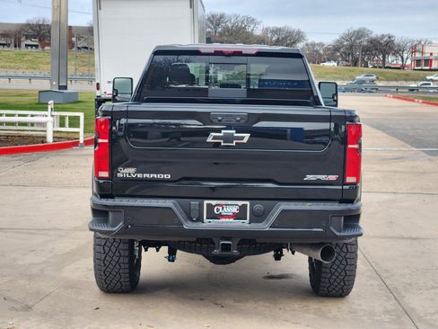 New 2026 Chevrolet Silverado 2500 ZR2 image 14