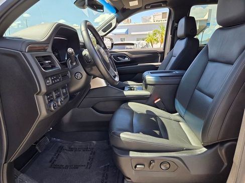 Used 2022 Chevrolet Tahoe Z71 w/ Z71 Off-Road Package image 11