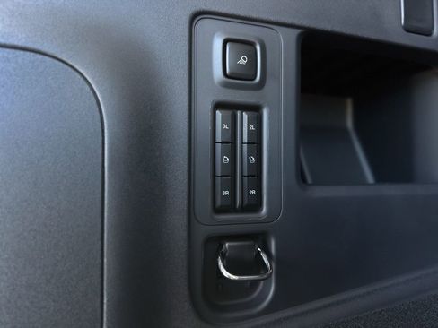 New 2026 Ford Expedition Active image 35