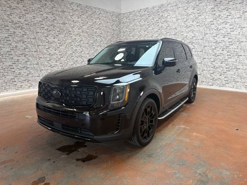 Used 2021 Kia Telluride EX w/ EX Premium Package AWD/4WD image 3