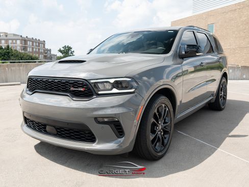 Used 2023 Dodge Durango R/T RWD image 3